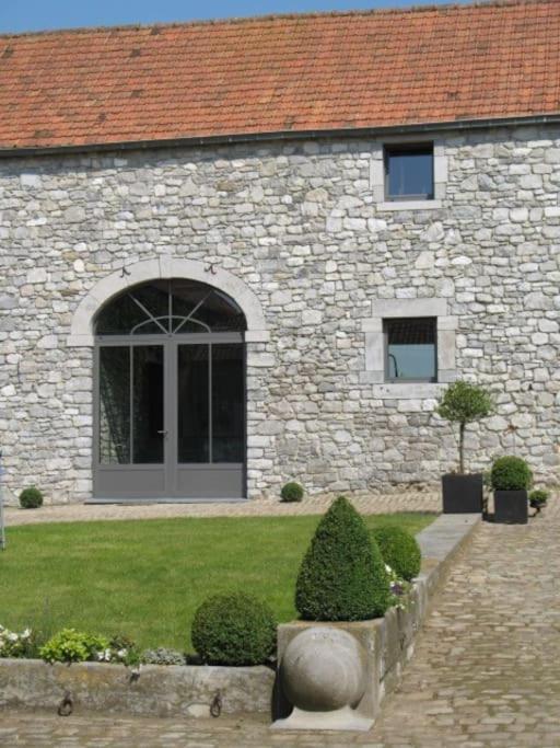 Ferme De La Porte Rouge Andenne Exterior photo